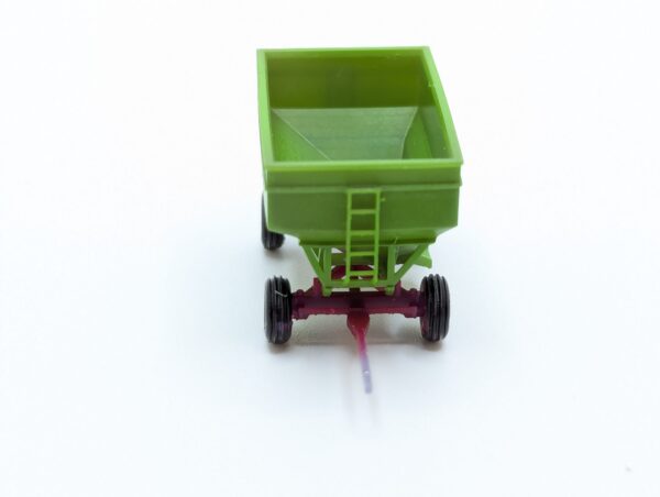 300 Bushel Gravity Wagon
