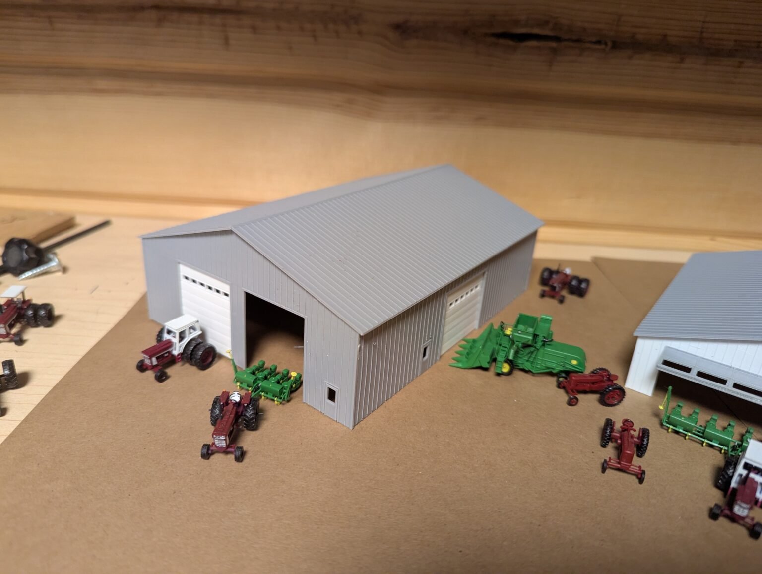 Pole Barns - Model Railroad Engineering