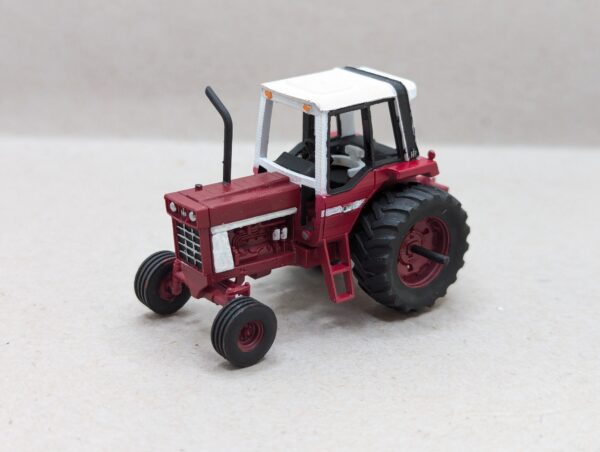 N Scale Red 86 Series Tractor Wide Front