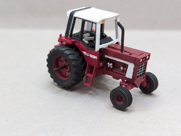 N Scale Red 86 Series Tractor Wide Front