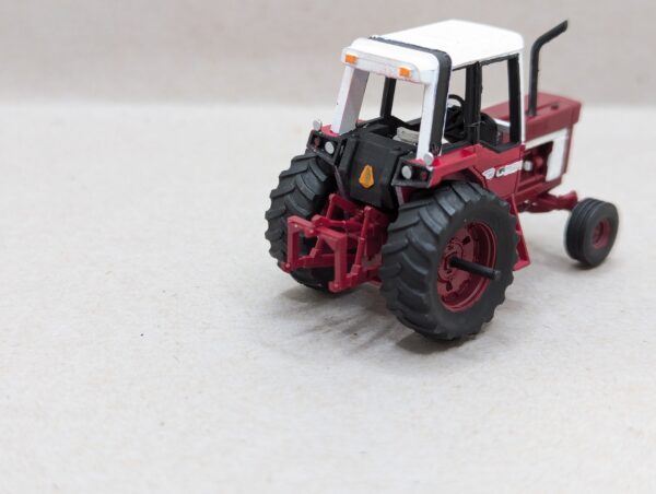 N Scale Red 86 Series Tractor Wide Front