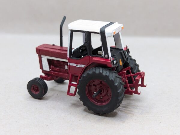 N Scale Red 86 Series Tractor Wide Front