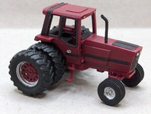 HO Scale Red 88 Tractors Wide Front with Duals