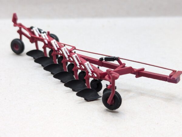 HO Scale Red 720 plow, 6 bottom