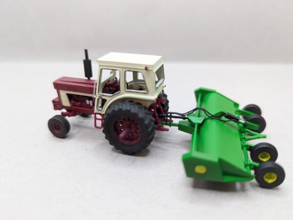 HO Scale Green #27 Flail Chopper