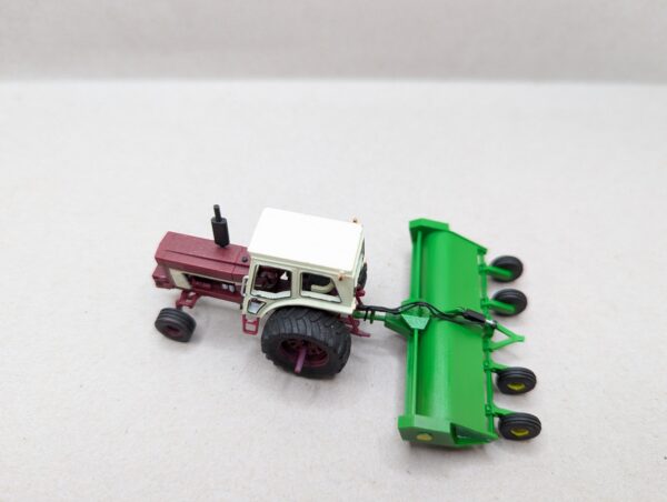 HO Scale Green #27 Flail Chopper