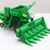 HO Scale Green 105 Combine