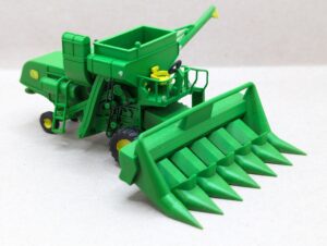 PXL_20260305_024123843 HO Scale Green 105 Combine