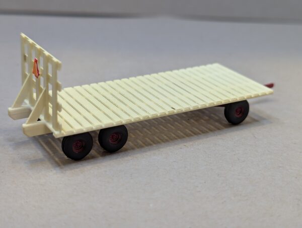 HO Scale 8'-6" wide x 20 ft Long Hay Wagon