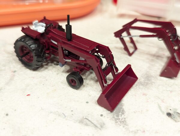 HO 2350 mount-o-matic Loader in down position