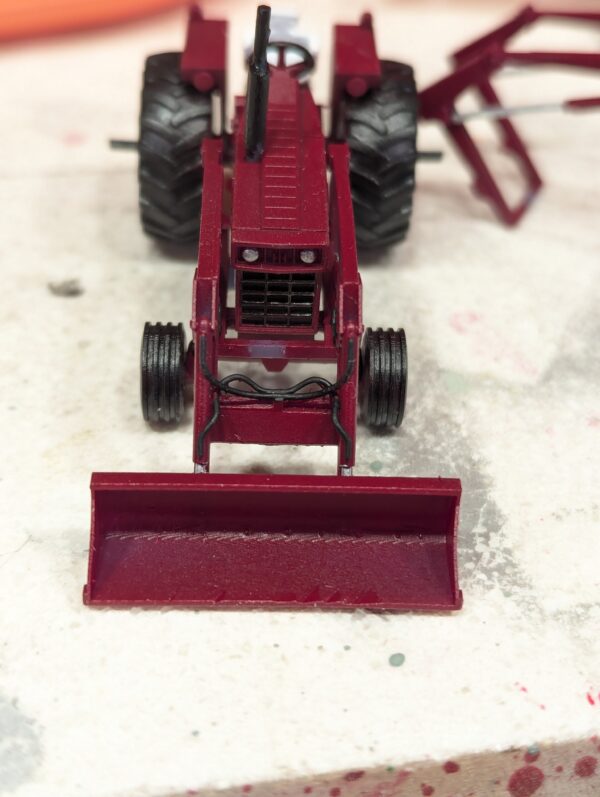 HO 2350 mount-o-matic Loader in down position