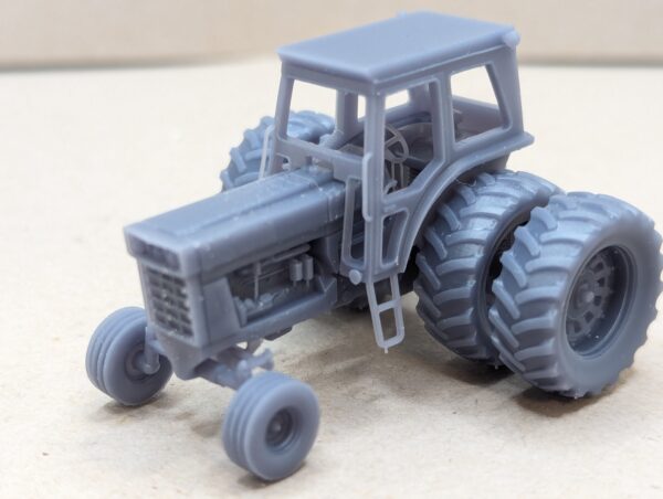 HO Scale Red 66 Series Tractors All Cab Versions