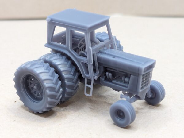 HO Scale Red 66 Series Tractors All Cab Versions