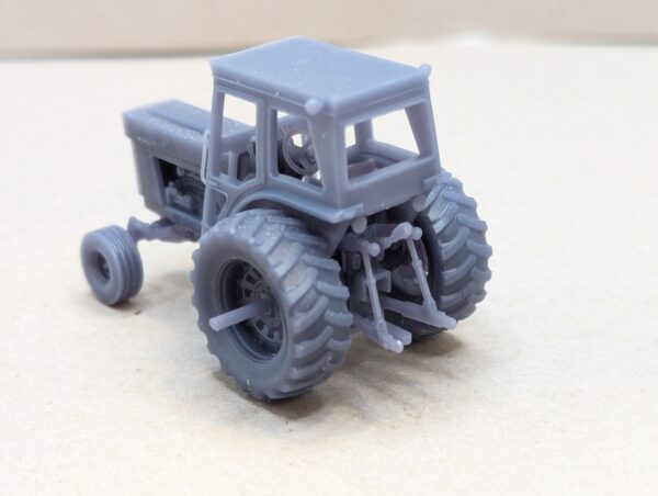 HO Scale Red 66 Series Tractors All Cab Versions