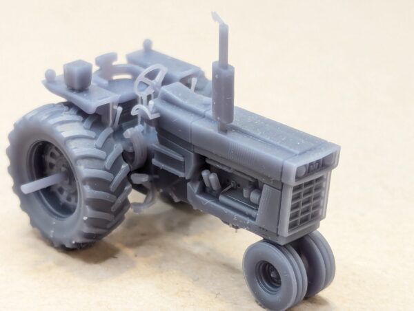 HO Scale Red 66 Tractor With Rops Narrow Front