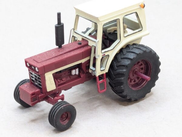 HO Scale Red 66 Series Tractors All Cab Versions