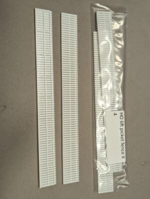 HO 6' tall wood fence kit