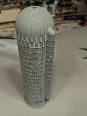 HO-scale-Modern Stave 16'x50' Stand Alone Silo